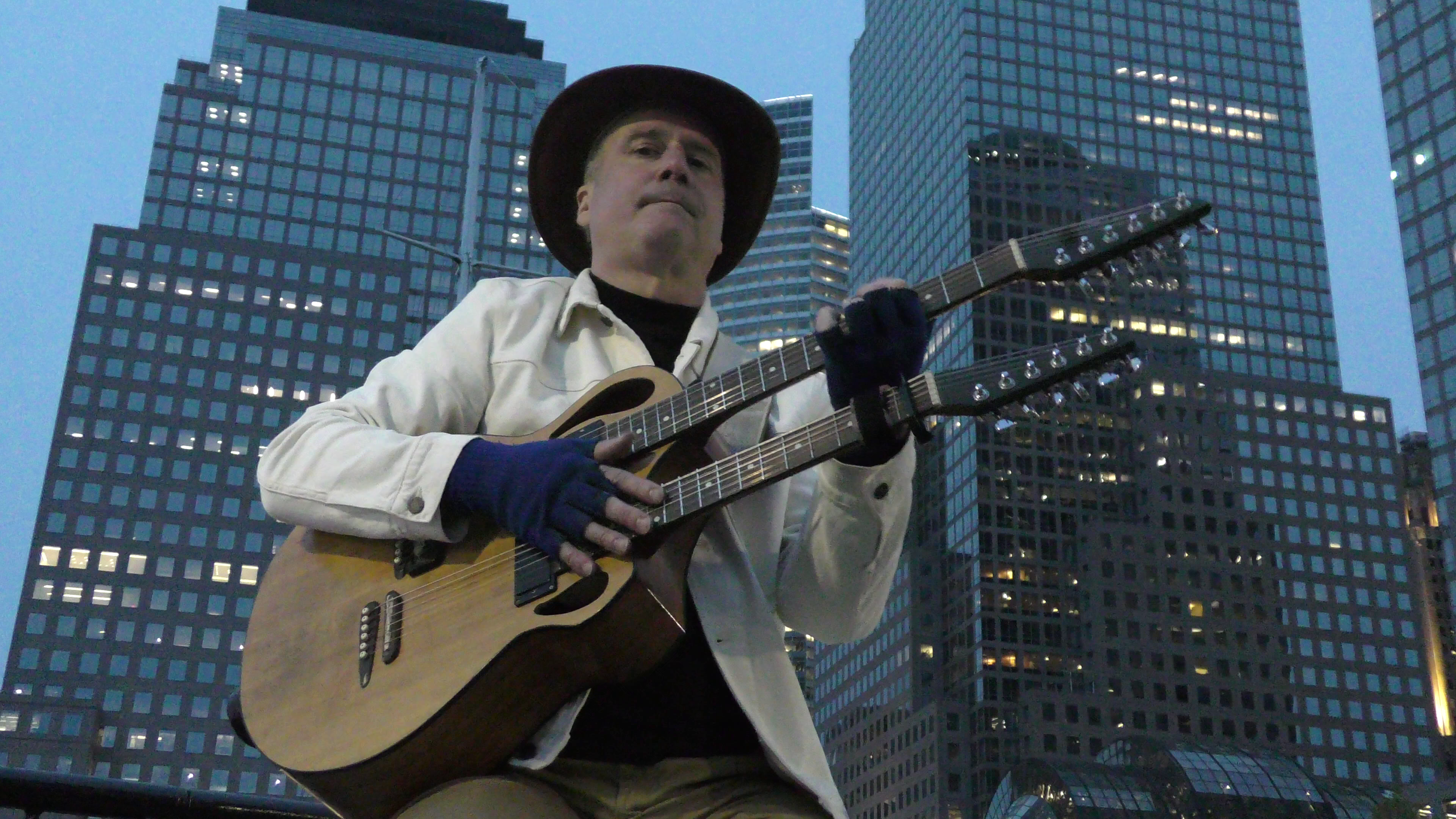 Scott Stenten jamming in 2021